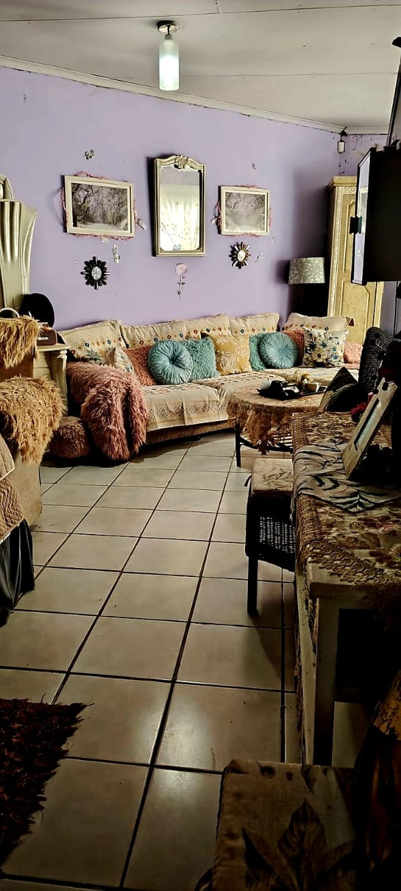 4 Bedroom Property for Sale in Amalinda Eastern Cape